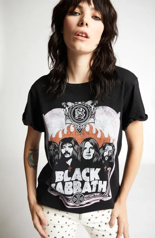 301825 - 1130 BLACK SABBATH BAND TEE