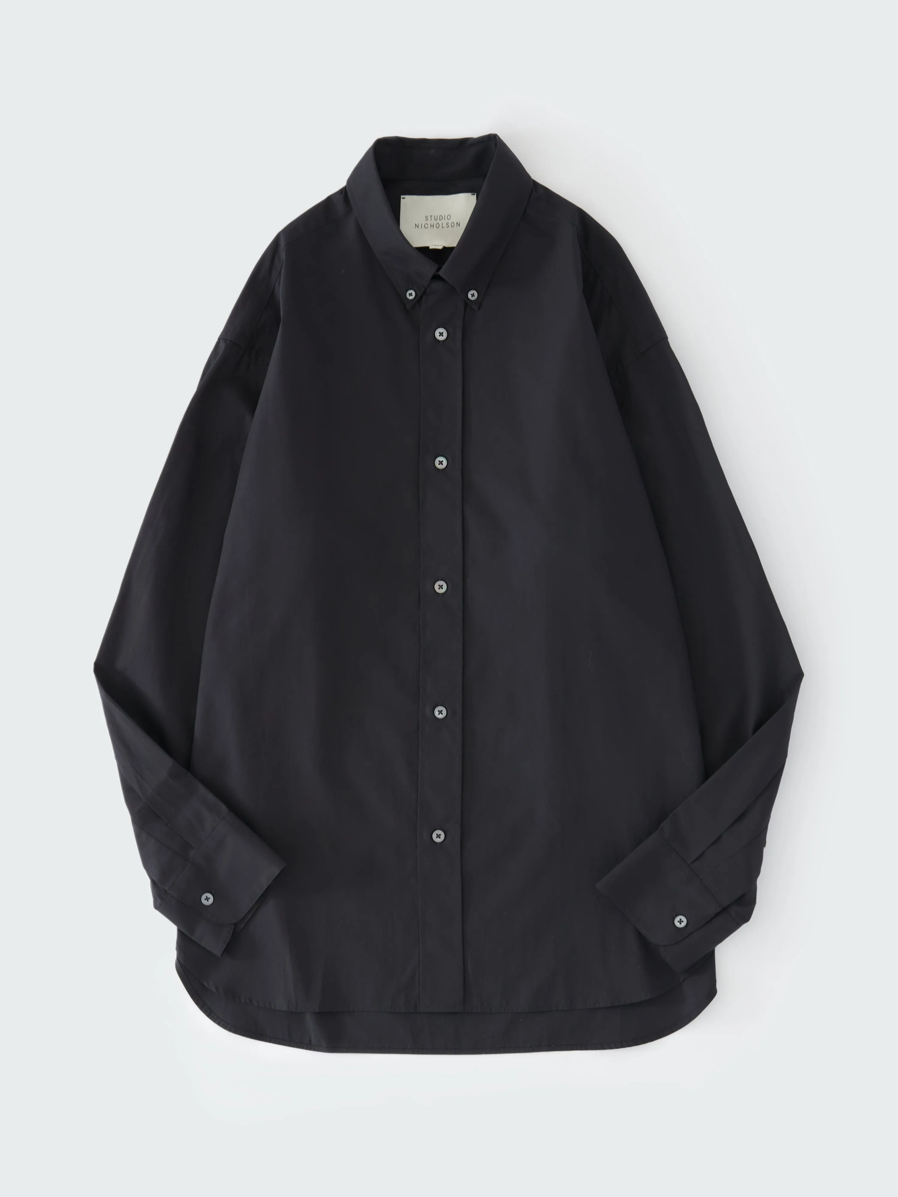 Jude Shirt in Darkest Navy