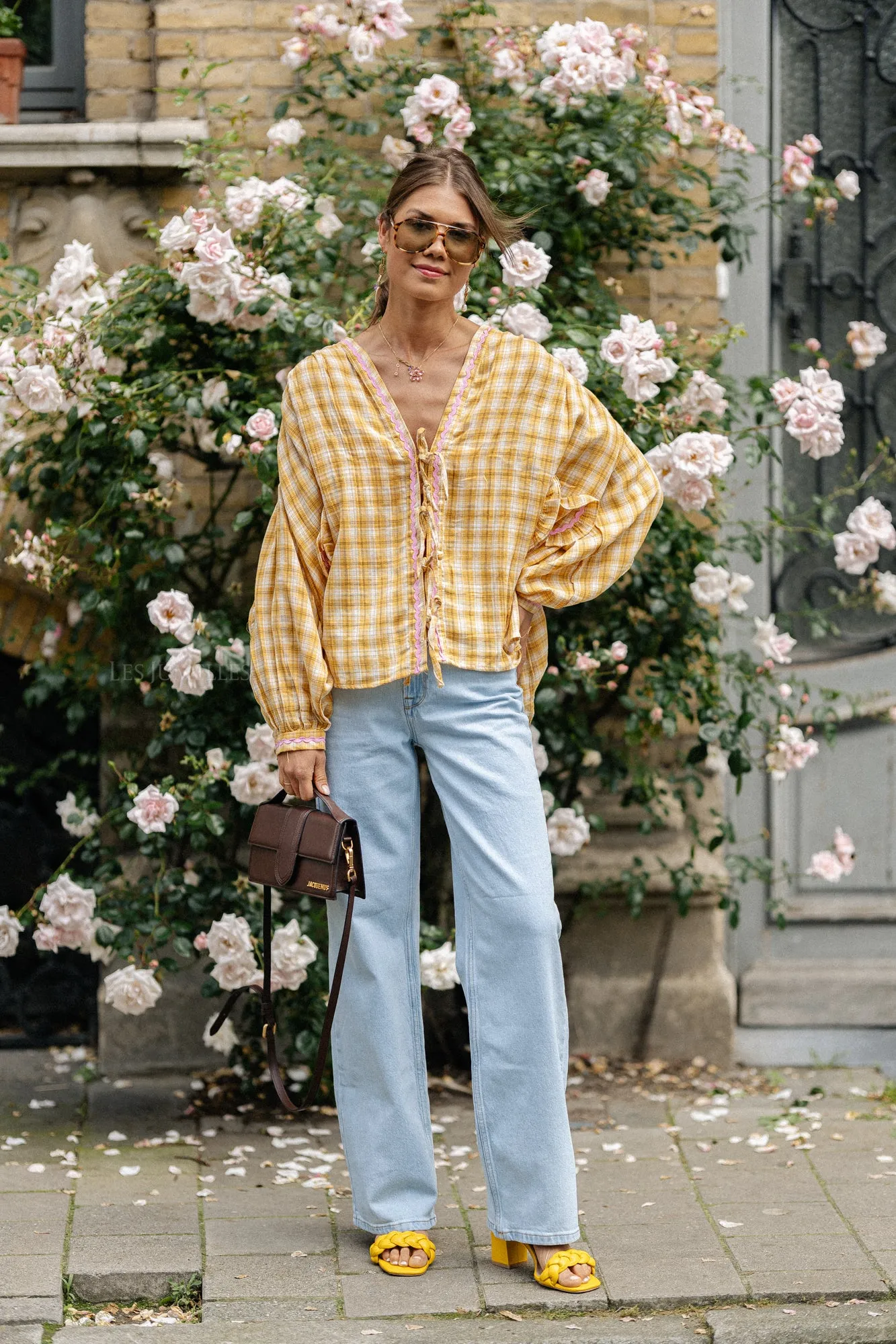 Lilou cotton frill shirt ochre