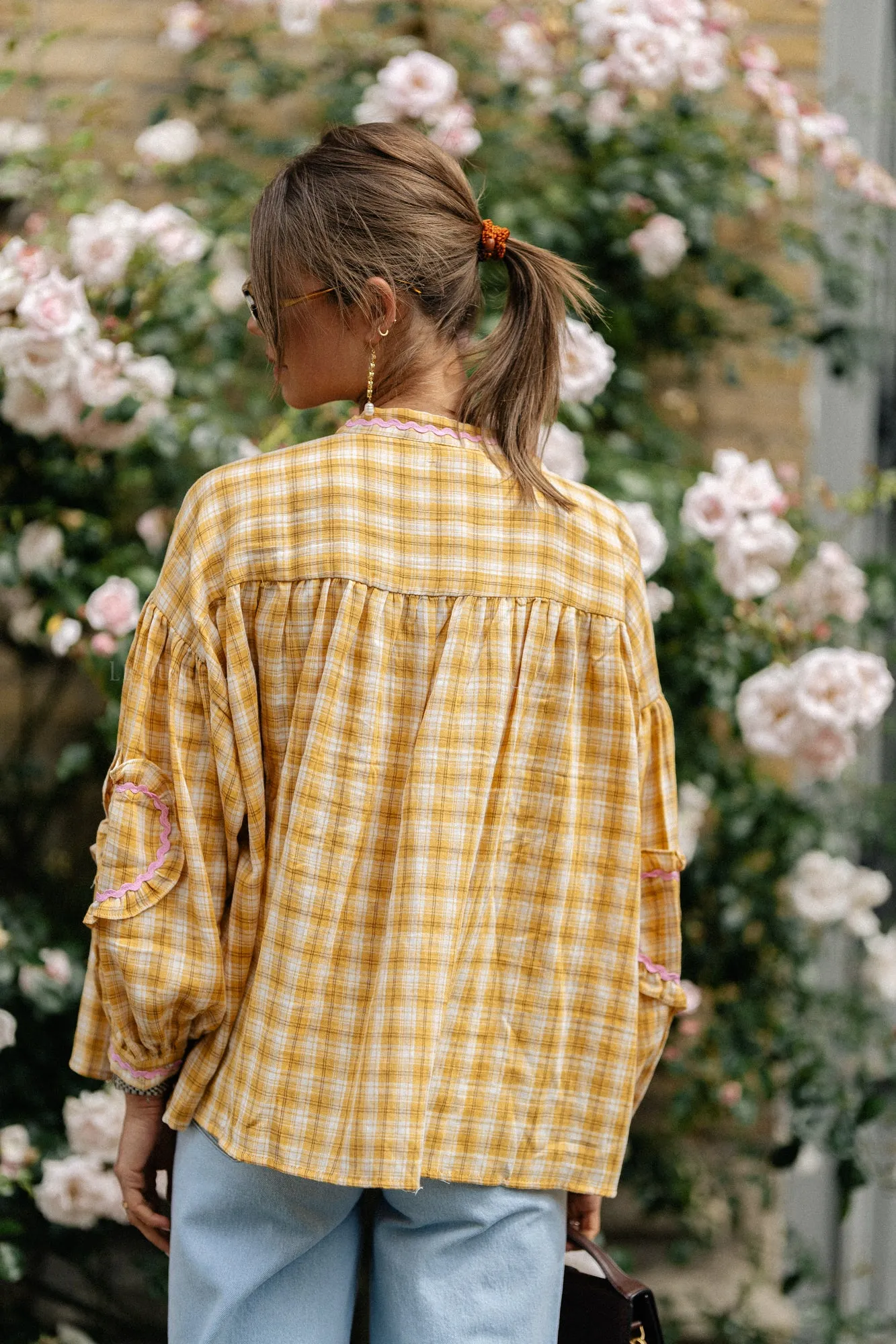 Lilou cotton frill shirt ochre