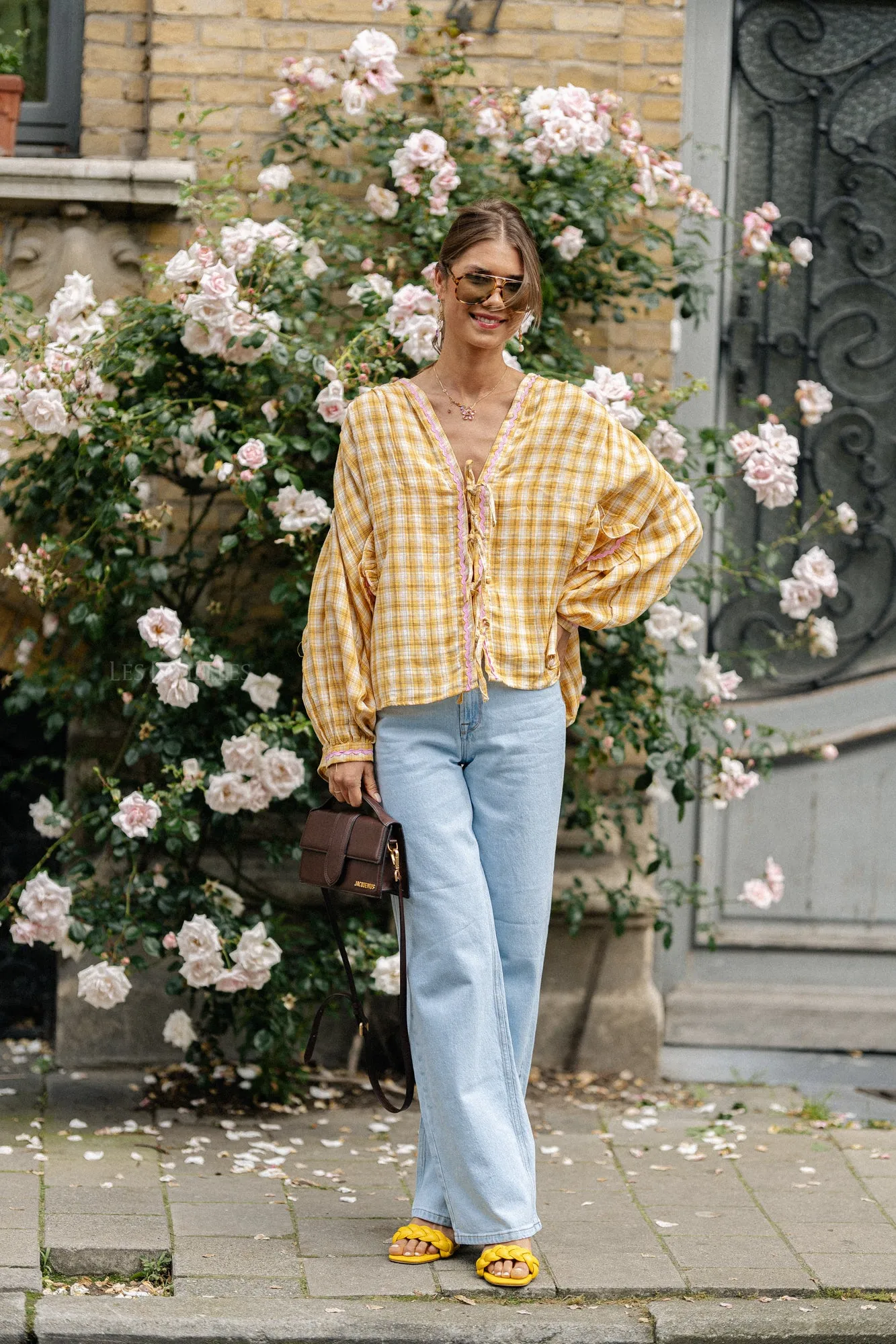 Lilou cotton frill shirt ochre